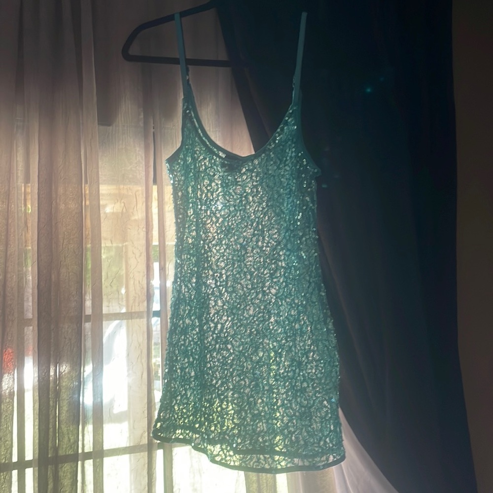 🚨BOGO HALF OFF SEQUIN CAMI🚨